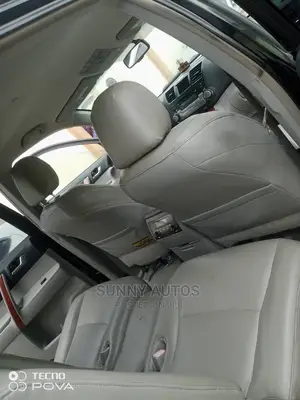 🚙 2010 Toyota Highlander Hybrid SUV | Available in Ikeja - Spacious & Eco-Friendly - Image 5