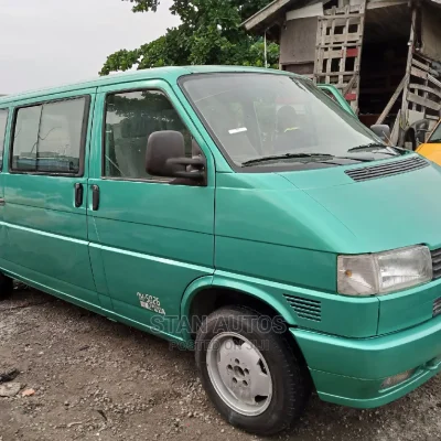 🚐 2004 Volkswagen Transporter | Spacious Van in Berger Apapa - Low Mileage, Great Condition