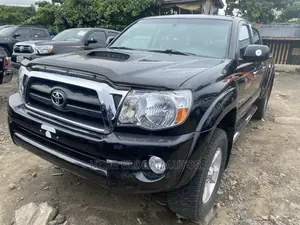 🚙 2009 Toyota Tacoma Double Cab V6 | Available in Amuwo-Odofin - Great Condition & Spacious - Image 3