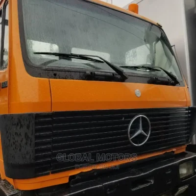 🚚 2021 Mercedes Tipper Truck | Available in Lagos - Fuel Efficient & Heavy Duty