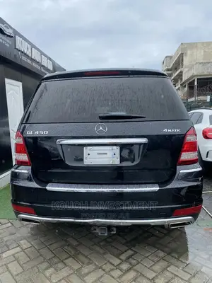 🚙 2012 Mercedes-Benz GL-Class GL 450 | Luxurious SUV in Lekki - Well-Maintained & Spacious - Image 3