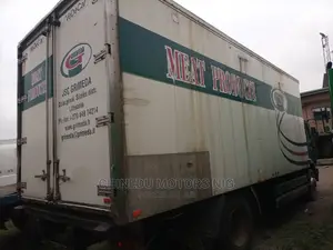 🚛 Mercedes-Benz 1824 Heavy-Duty Truck | Available in Lagos - Well-Maintained & Spacious - Image 4