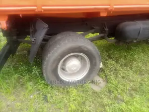 Mercedez 1622 Dumper 6tyres - Image 4