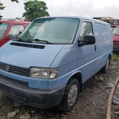 🚐 2003 Volkswagen Transporter Spacious Bus | Available in Lagos - Low Mileage & Reliable