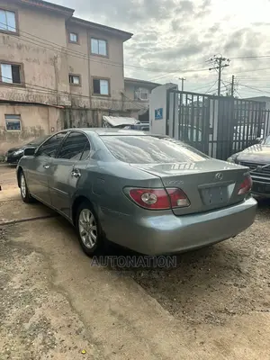 🚗 2004 Lexus ES 300 Sedan | Available in Ikeja - Low Mileage & Well-Maintained - Image 5