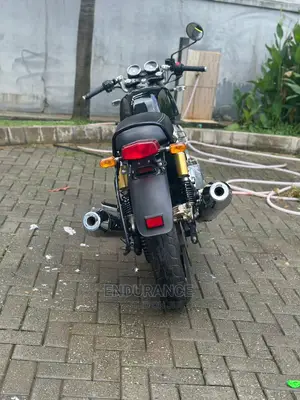 🏍️ Royal Enfield Stylish Cafe Racer | Available in Lagos - Low Mileage & Comfortable - Image 4