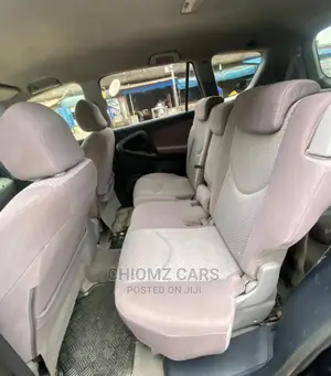 🚙 2007 Toyota RAV4 Limited Spacious SUV | Available in Lagos - Well-Maintained & Fuel Efficient - Image 4