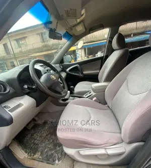 🚙 2007 Toyota RAV4 Limited Spacious SUV | Available in Lagos - Well-Maintained & Fuel Efficient - Image 3