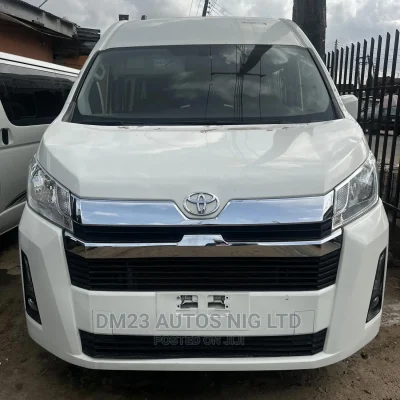 🚐 2020 Toyota HiAce Versatile Van | Available in Ikotun - Low Mileage & Spacious