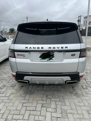 🚙 2021 Land Rover Range Rover Sport | Luxury SUV in Lekki - Low Mileage & Spacious - Image 5