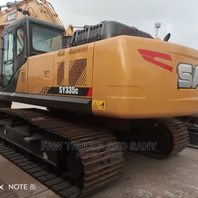 🚜 SANY Heavy-Duty Excavator for Sale in Ikeja - Low Hours, Great Condition