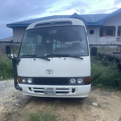 🚐 2015 Toyota Coaster Spacious Minibus | Available in Lagos - Well-Maintained & Comfortable