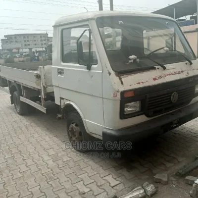 🚐 Volkswagen LT 40 Versatile Van | Available in Lagos - Well-Maintained & Spacious