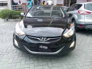 🚗 2013 Hyundai Elantra Black Sedan | Available in Lagos - Low Mileage & Well-Maintained - Image 4