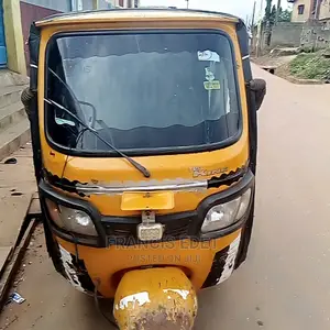 🚛 2021 TVS King Cargo Tricycle | Low Mileage in Lagos - Efficient & Reliable - Image 3