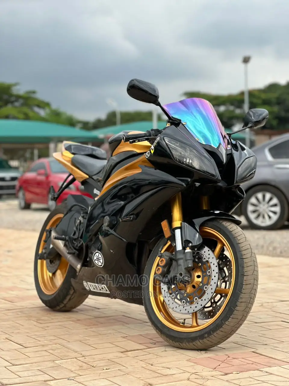 🏍️ Yamaha Sporty Motorcycle | Available in Lagos - Low Mileage & Sleek Design