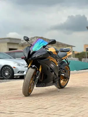 🏍️ Yamaha Sporty Motorcycle | Available in Lagos - Low Mileage & Sleek Design - Image 4