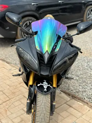 🏍️ Yamaha Sporty Motorcycle | Available in Lagos - Low Mileage & Sleek Design - Image 3