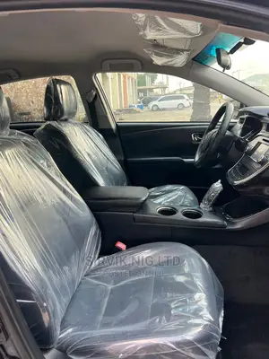 🚗 2013 Toyota Avalon Elegant Sedan | Available in Ajah - Low Mileage & Well-Maintained - Image 5