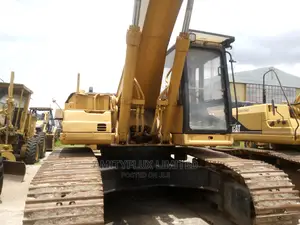🚜 Caterpillar 330BL Excavator for Sale | Located in Lagos - Heavy-Duty & Reliable - Image 5