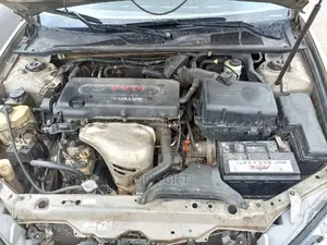 🚗 2006 Toyota Camry Gold Sedan | Available in Lagos - Low Mileage & Reliable - Image 4