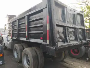 🚛 Mack Heavy-Duty Tipper Truck | Available in Lagos - Excellent Condition & Fast Unloading - Image 5