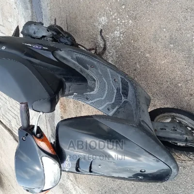 🚲 2016 Honda Efficient Scooter | Available in Ikeja - Low Mileage & Well-Maintained