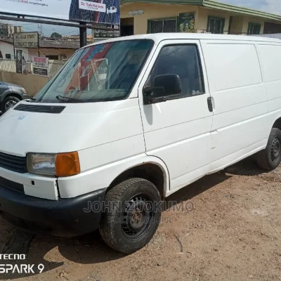 🚐 Volkswagen Reliable Transporter Van | Available in Ibadan - Low Mileage & Spacious