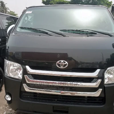 🚐 2012 Toyota HiAce Family Van | Available in Lagos - Low Mileage & Spacious
