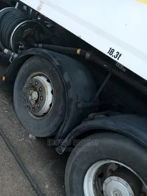 🚚 Man Diesel Truck Tanker | Available in Lagos - 2004 Model with Low Fuel Consumption - Image 3