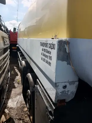 🚚 Man Diesel Truck Tanker | Available in Lagos - 2004 Model with Low Fuel Consumption - Image 5