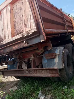 🚚 MAN TGL Heavy-Duty Truck | Available in Lagos - Well-Maintained & Versatile - Image 5