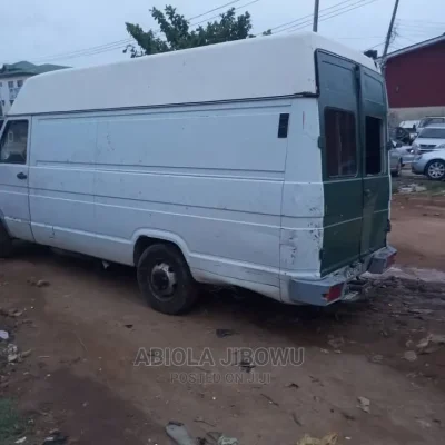 🚐 2005 Iveco Daily Spacious Bus | Available in Lagos - Low Mileage & Reliable
