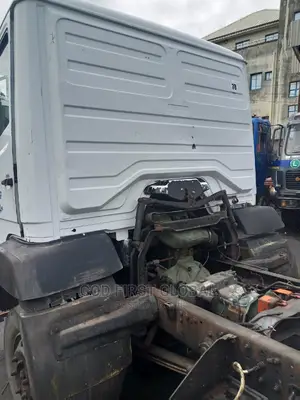 🚛 Mercedes-Benz Heavy-Duty Chassis | Available in Lagos - Custom Build Ready - Image 5
