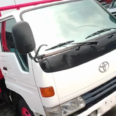 🚚 Toyota Dyna 150 Diesel | Compact Work Truck in Lagos - Well-Maintained & Reliable