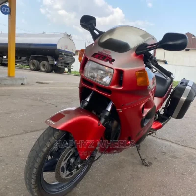 🏍️ 1991 Honda CBR 1000F Sportbike | Available in Lagos - Powerful & Well-Maintained