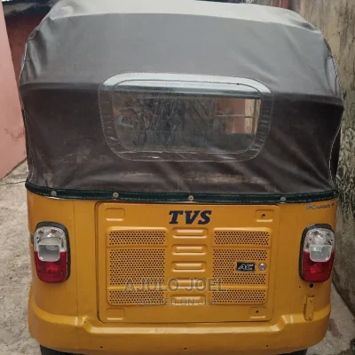 🚲 2020 TVS Tricycle for Sale | Great Fuel Efficiency in Lagos - Low Mileage