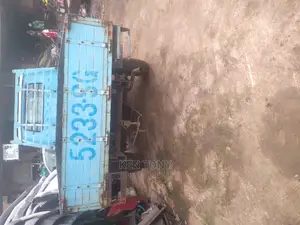 🚙 Mitsubishi Delica Reliable 4WD Truck | Available in Onitsha - Spacious & Affordable - Image 5