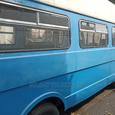 🚐 2005 Volkswagen LT Spacious Van | Available in Lagos - Reliable for Deliveries