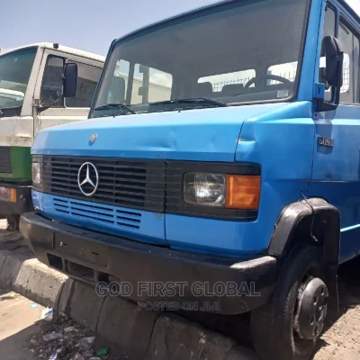 🚛 Mercedes-Benz 609 Dependable Work Truck | Available in Lagos - High Cargo Capacity