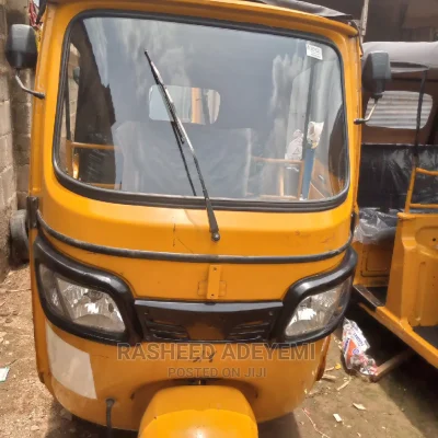 🚲 2022 TVS King Deluxe Plus Tricycle | Available in Lagos - Low Mileage & Reliable