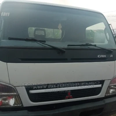 🚚 Mitsubishi Dependable Mini Truck | Available in Lagos - Spacious, Low Mileage, Great Condition