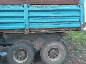 🚚 MAN TGM Tipper Truck for Sale in Alimosho - Low Mileage & Efficient - Image 3