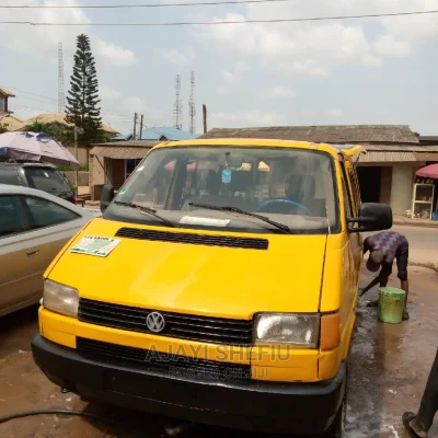 🚐 Volkswagen Versatile Transporter | Available in Agege - Well-Maintained & Spacious