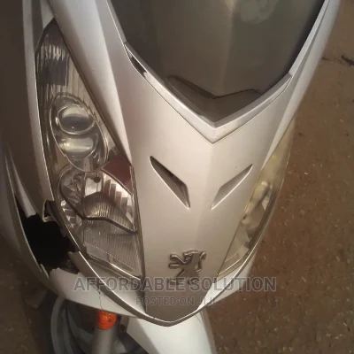 🚲 2009 Peugeot Satelis 2 Silver Scooter | Available in Lagos - Low Mileage & Well-Maintained