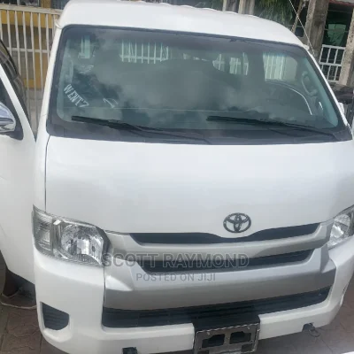 🚐 2013 Toyota HiAce Versatile Van | Available in Lagos - Spacious & Well-Maintained