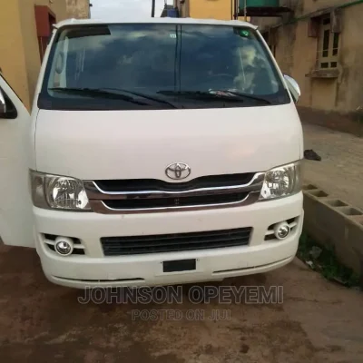 🚐 2012 Toyota HiAce Spacious Van | Available in Lagos - Low Mileage & Reliable