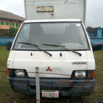 🚚 Mitsubishi Compact Mini Truck | Available in Lagos - Low Mileage & Efficient