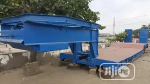 🚛 2015 Lowbed Truck for Sale in Apapa - Triple Axle with Custom Paint Options - Image 3