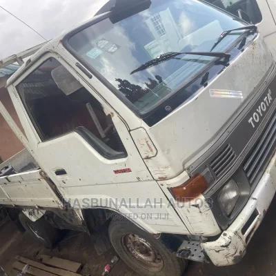🚚 Toyota Dyna 100 Compact Truck | Available in Lagos Abule Egba - Diesel Power